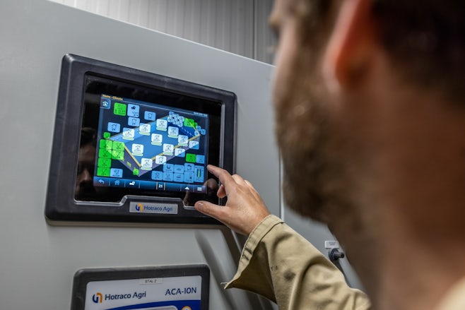 Hotraco vanleendert pluimvee schakelkast fortica homescreen